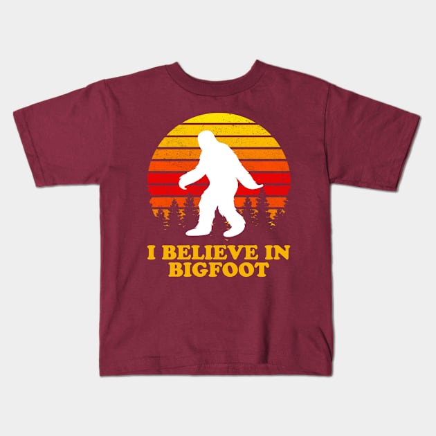 I Believe In Bigfoot Funny Bigfoot Design Kids T-Shirt by narekmug